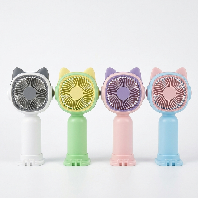 Chic Mini Fans